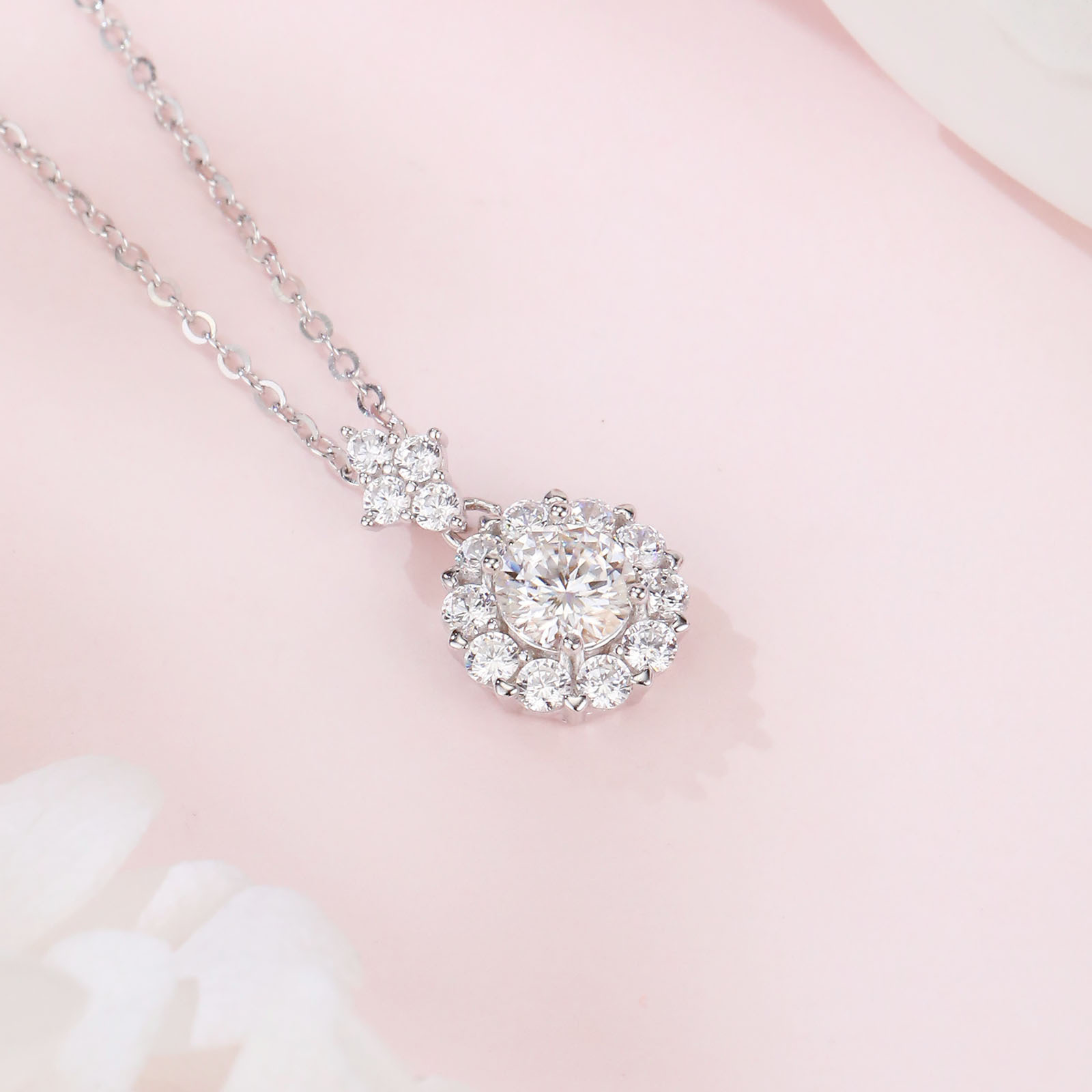 Elegant 925 Sterling Silver Moissanite Round Pendant Necklace with Delicate Silver Chain – Timeless Luxury Jewelry - Image 2