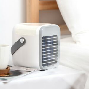 New portable water cooling fan Mini home desktop air conditioner fan USB charging cooling fan